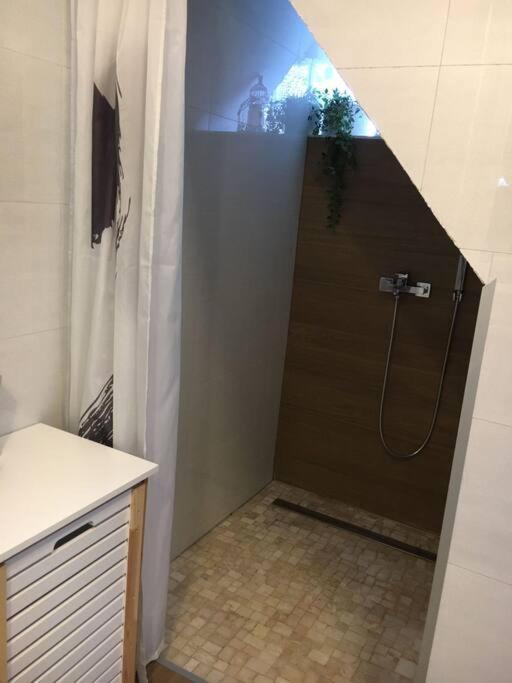 Appartement Cozy And Charming Apt. Sarajevo Extérieur photo