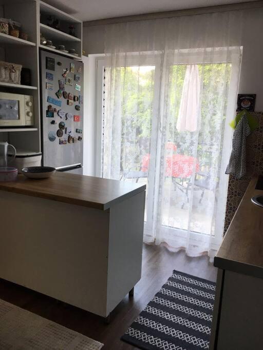 Appartement Cozy And Charming Apt. Sarajevo Extérieur photo