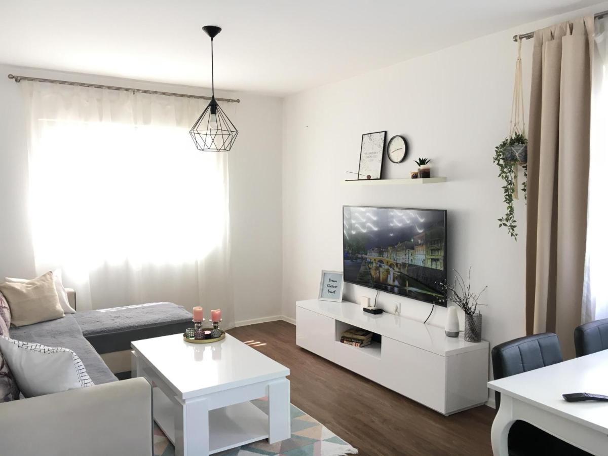Appartement Cozy And Charming Apt. Sarajevo Extérieur photo